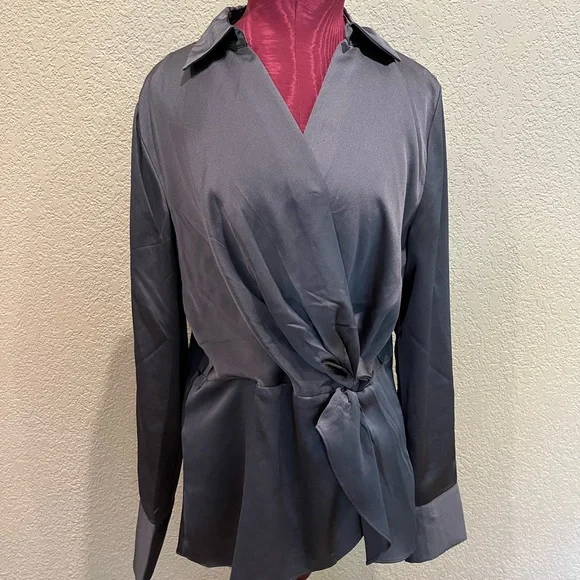 *SOLD* Catherine Malandrino Long Sleeve Blouse - Picture 2 of 12